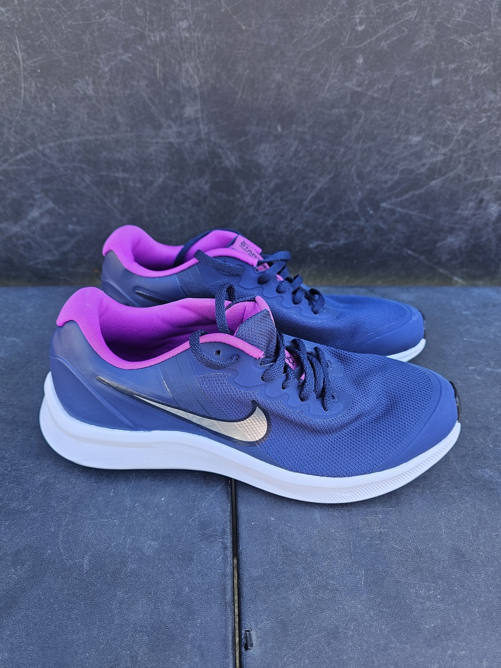 Nike Star Runner 3 Navy Purple Athletic Running Shoes DA2776-404 Kid's Size 6Y
